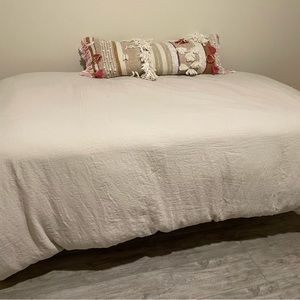 Parachute Bone Linen Duvet Cover: Queen